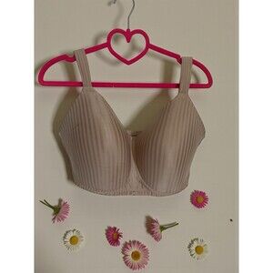 Playtex Women's 38DDD Secrets Perfectly Smooth Shaping Wireless Bra 4707